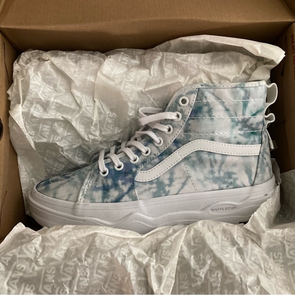 VANS SK8-HI SENTRY WOMENS Size 8.5 Lugged High Top boot Tie dye Blue Platform - Picture 14 of 15